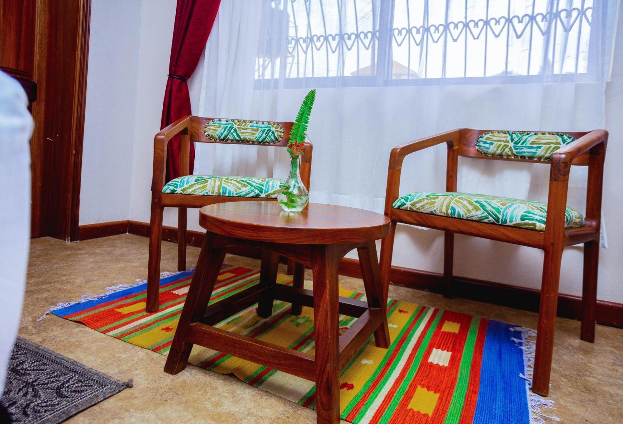 Gazelle Guest House Kampala Eksteriør bilde